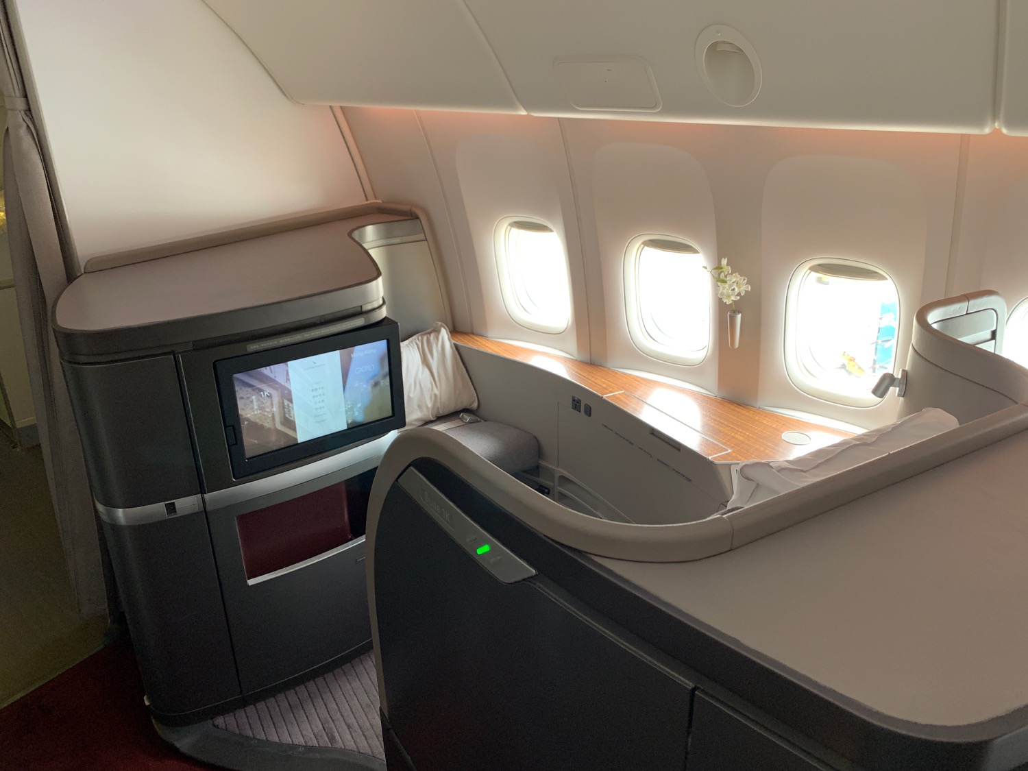 Review Cathay Pacific Er First Class Beijing To Hong Kong