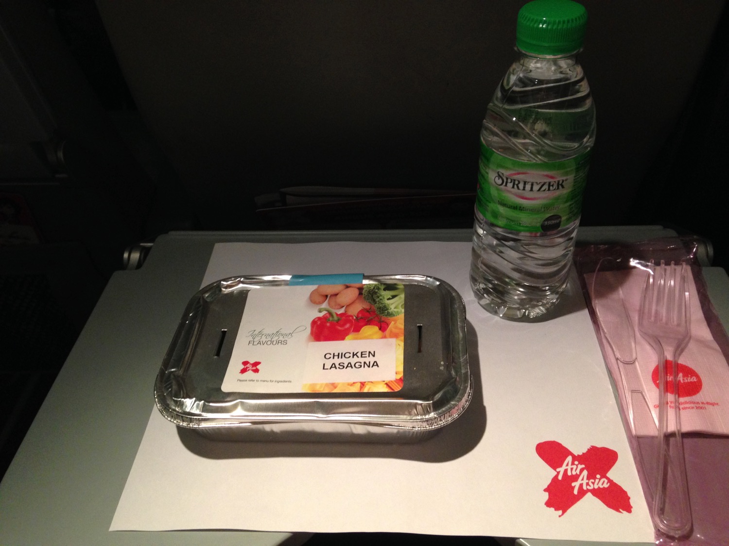 Review AirAsia X Economy Class from Taipei to Kuala Lumpur Live and