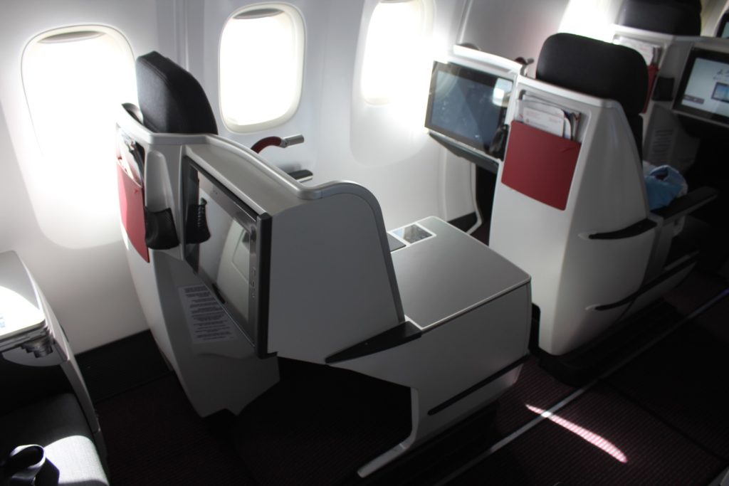 Review: Austrian Airlines 767 Business Class from Beijing to Vienna ...