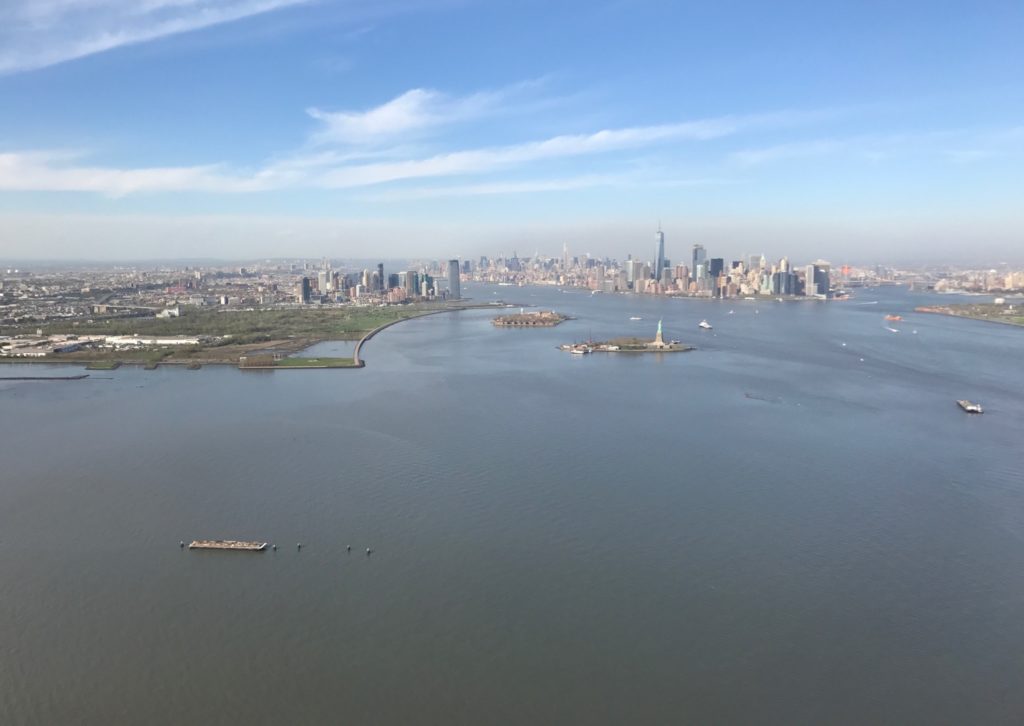 Review Blade Helicopter from Manhattan to Newark Airport Live and