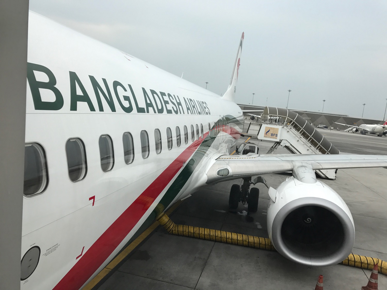 How is Biman Bangladesh Airlines in Economy Class Live and