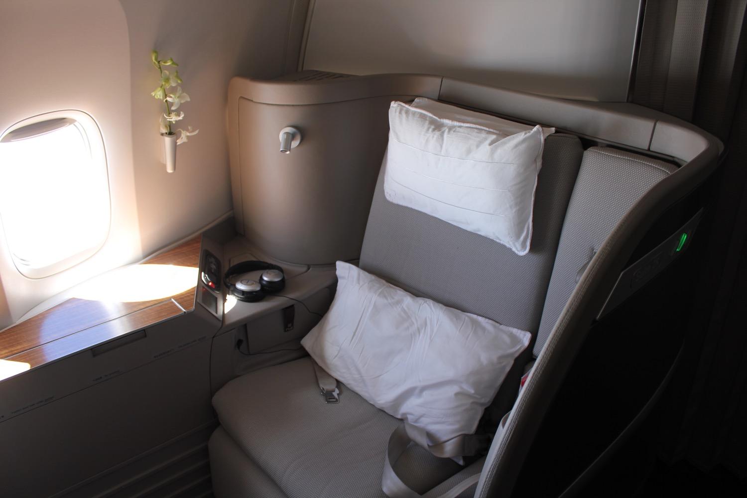Review Cathay Pacific 777 First Class London To Hong Kong Live And Lets Fly