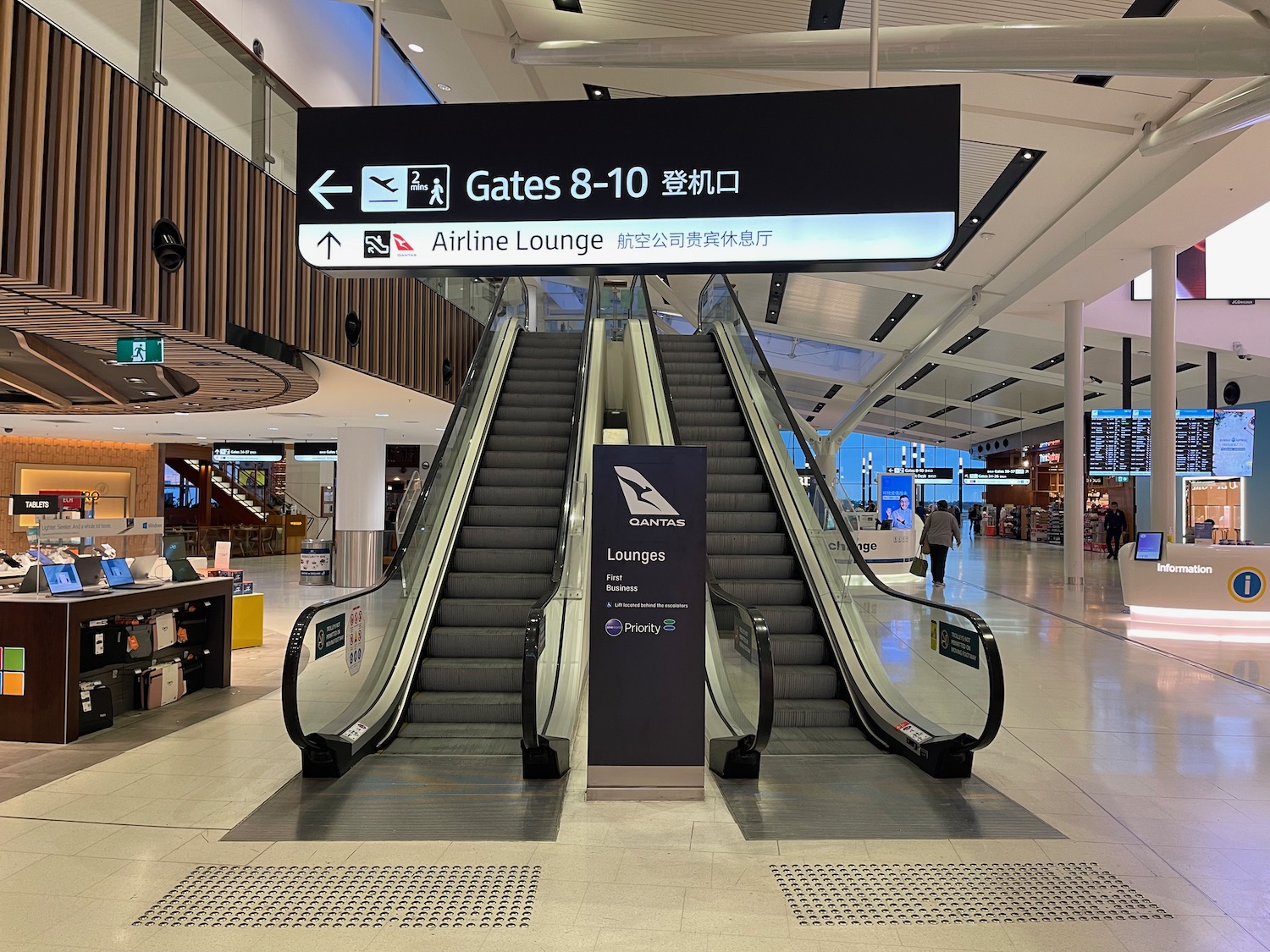 Qantas International First Lounge Sydney Review