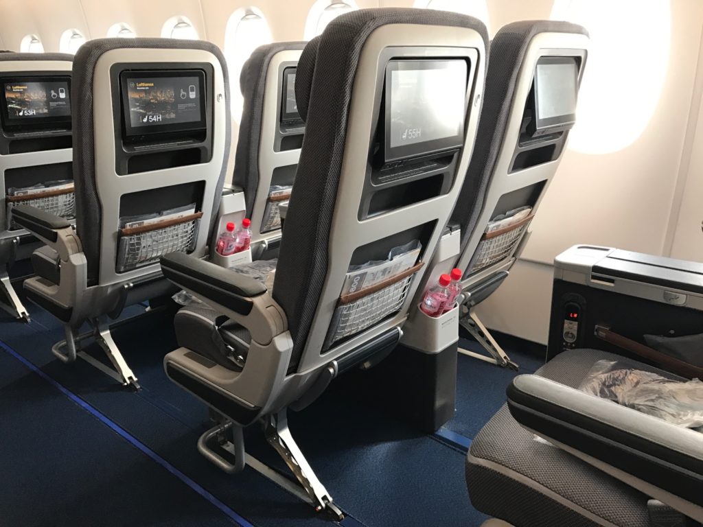 Review: Lufthansa Premium Economy Frankfurt to Los Angeles - Live and ...