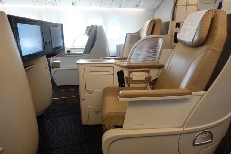 Review: Saudia 777 Business Class Colombo To Jeddah (it was horrible ...