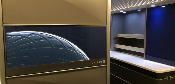 United 777-300ER Polaris