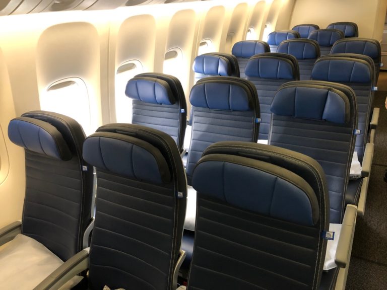 Review: United 777-300ER Economy Class Frankfurt to San Francisco ...