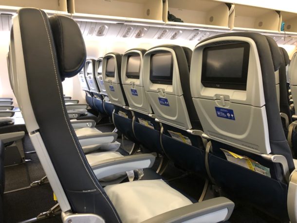 Review: United 777-300ER Economy Class Frankfurt to San Francisco ...