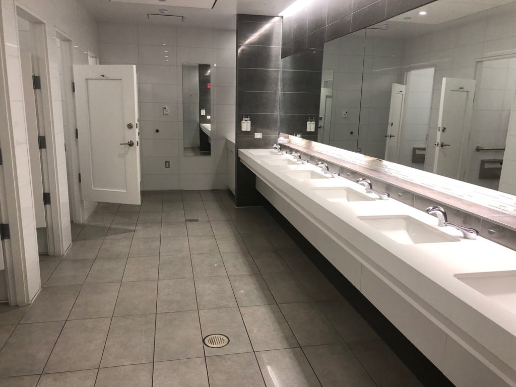 Review: AA Flagship Lounge New York (JFK) - Live and Let's Fly