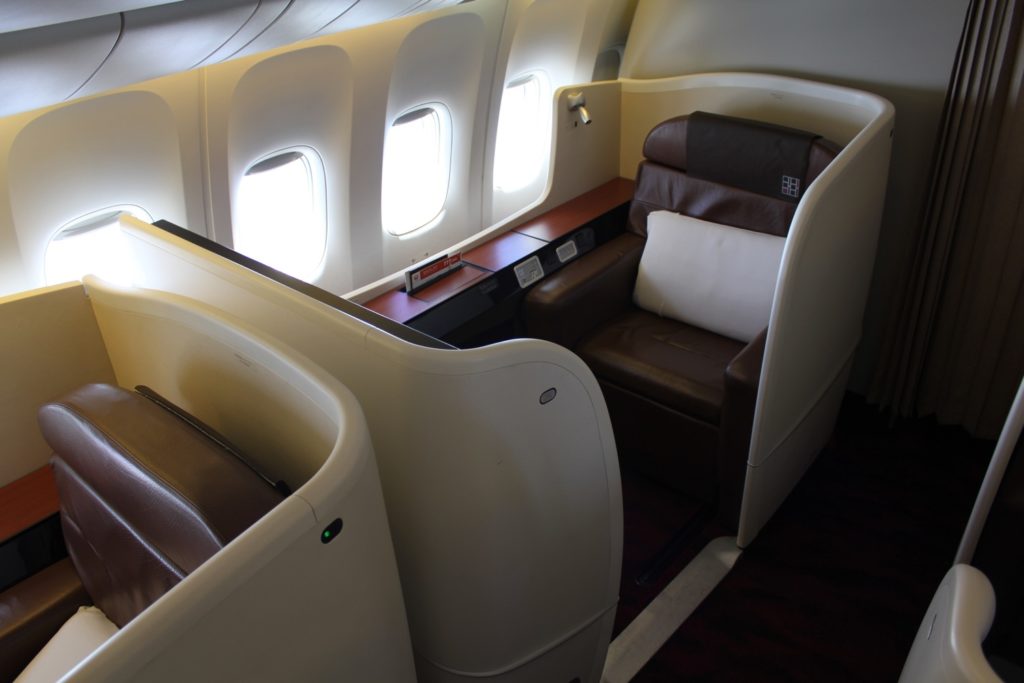 Review: Japan Airlines 777-300ER First Class - Live and Let's Fly