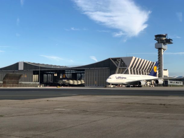 Review: Lufthansa A321 Business Class Frankfurt to Milan - Live and Let ...