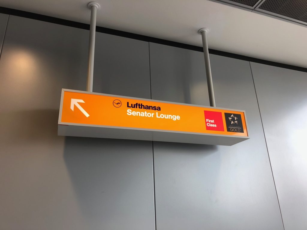 Review: Lufthansa Senator Lounge B (Non-Schengen) - Frankfurt (FRA ...