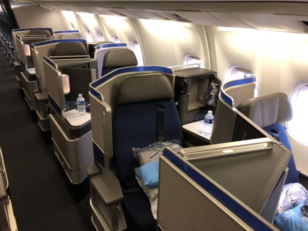 First Impressions: United Boeing 767-300 Polaris Class - Live and Let's Fly