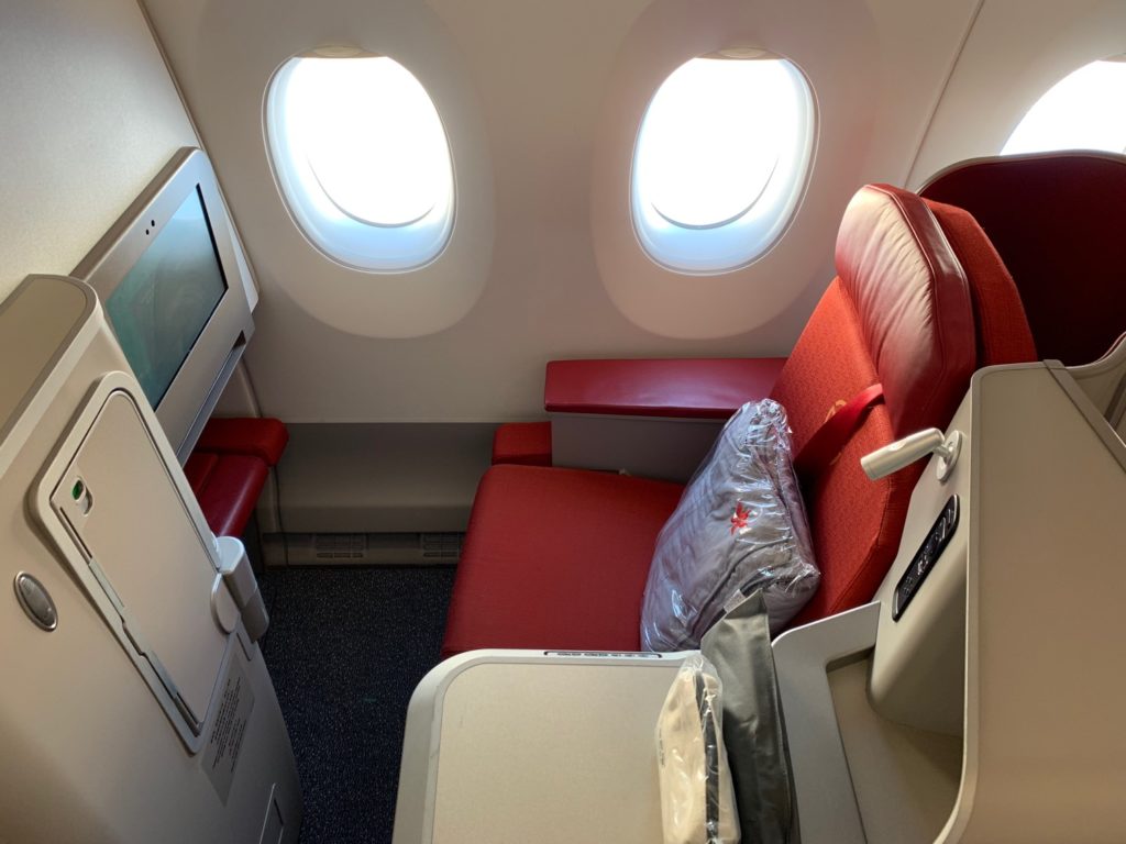 First Impressions: Hong Kong Airlines A350 Business Class - Live and ...