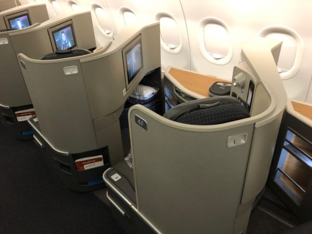 Review: American Airlines A321T Business Class New York To Los Angeles ...