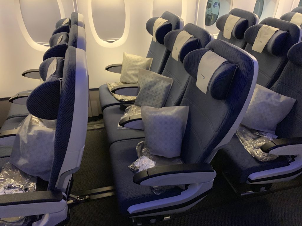 12 Hours In British Airways Economy Class - Live and Let's Fly