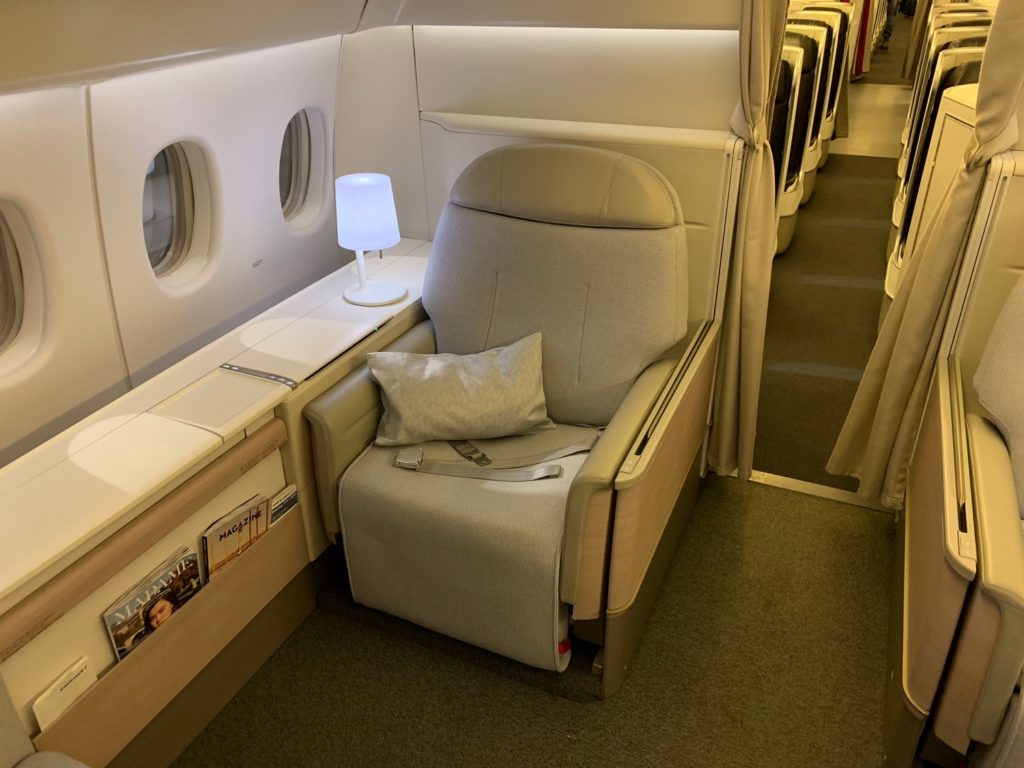 Review: Air France 777-300ER First Class Los Angeles To Paris - Live ...