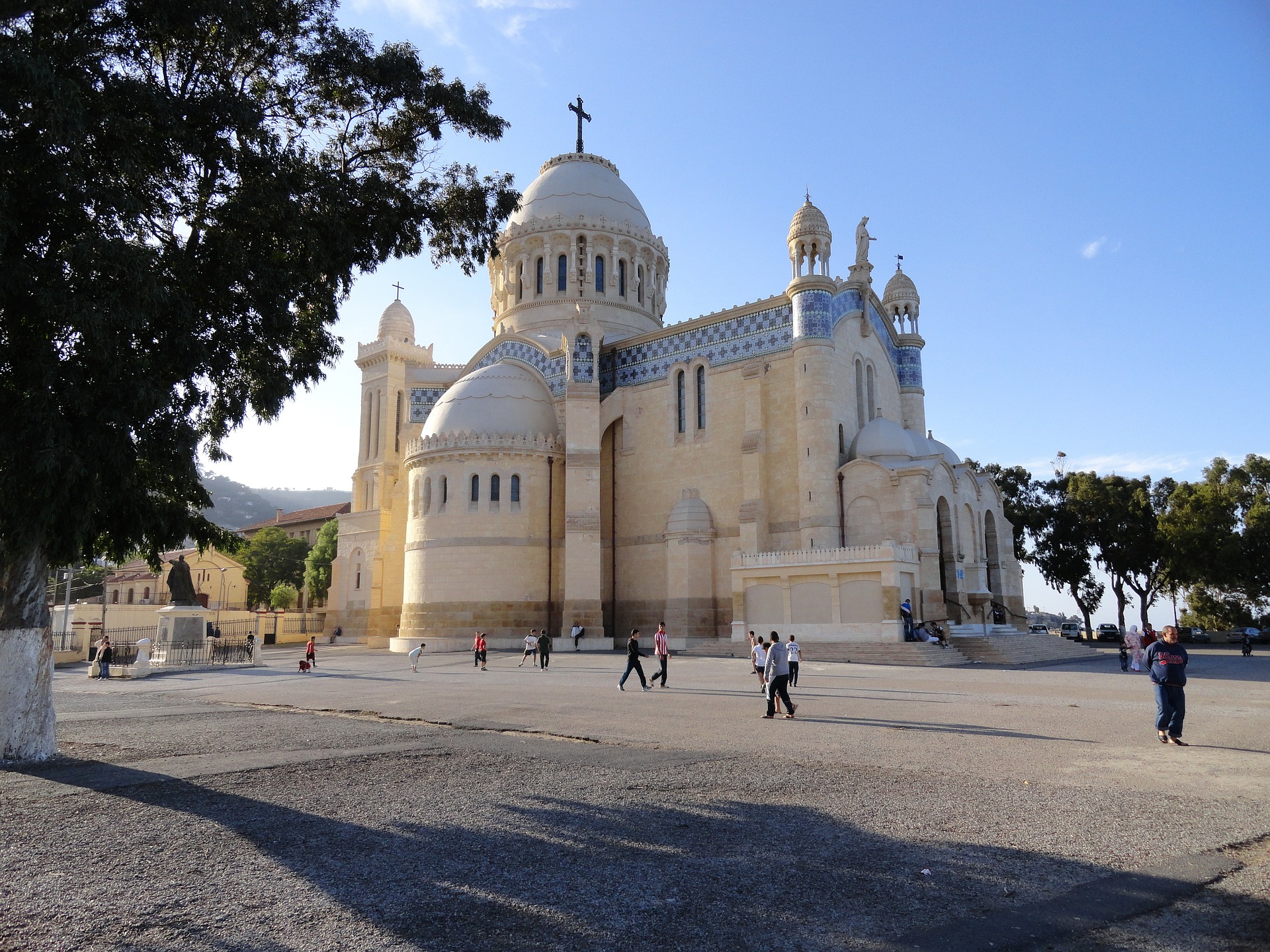 Five New Countries I Hope To Visit In 2022 Live And Let S Fly   Algiers Algeria 