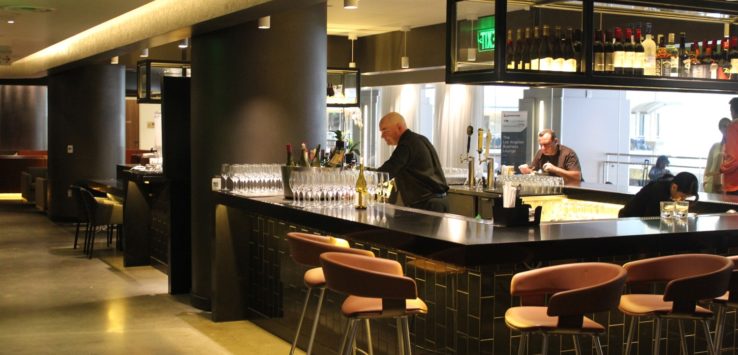 Oneworld business class lounge LAX review