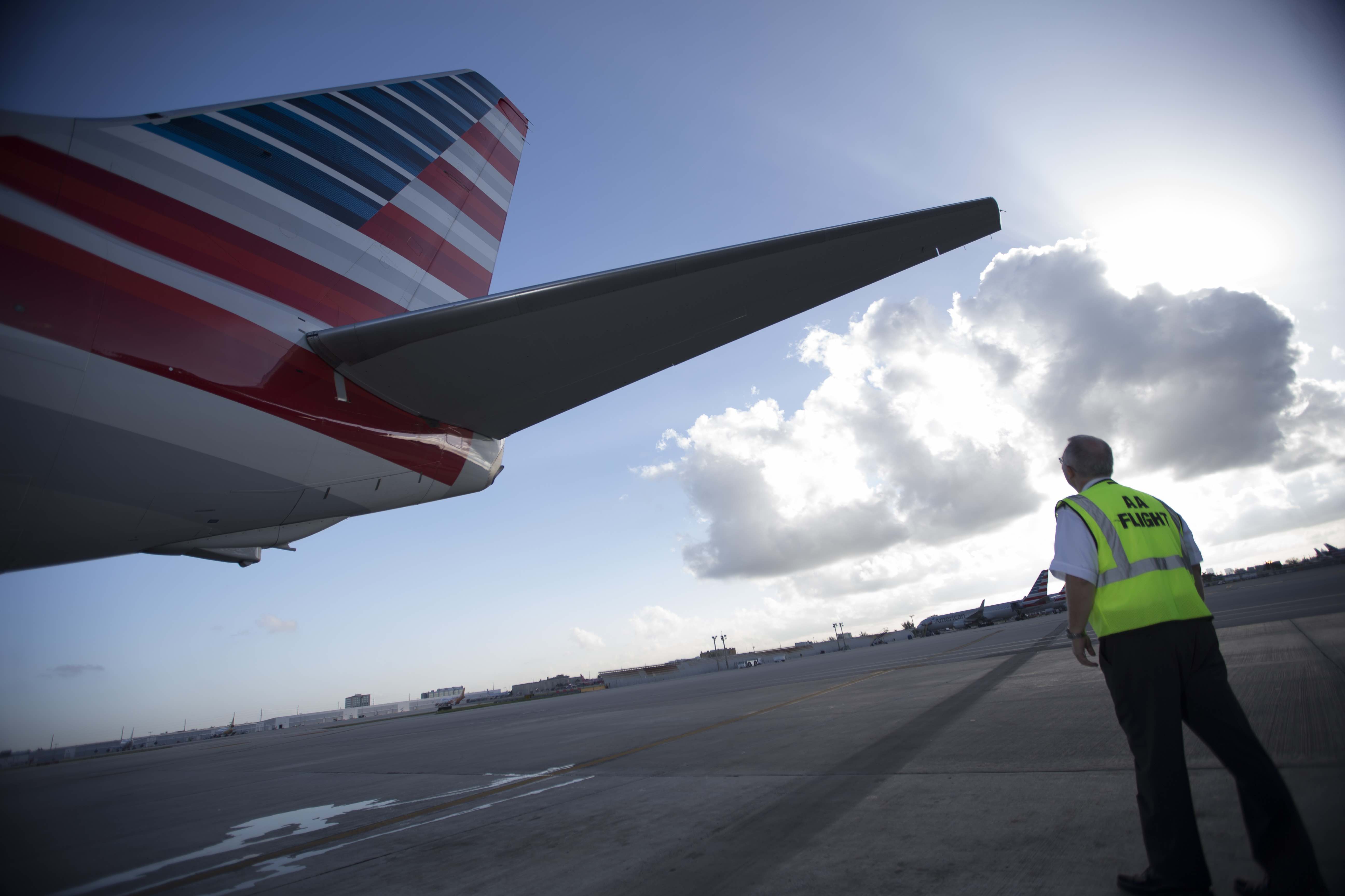 They cancelled the flight. American Airlines Pilots. Новости авиакомпаний.