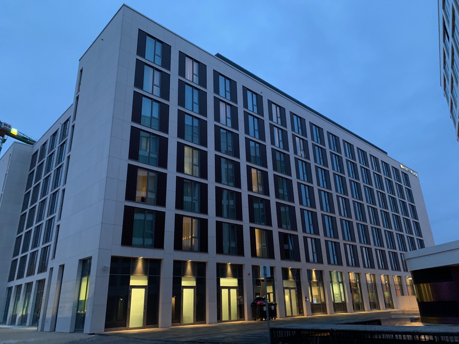 Review: Hyatt Place Frankfurt Airport - Live And Let's Fly