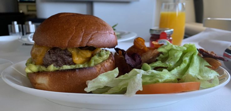 Lufthansa First Class Burger