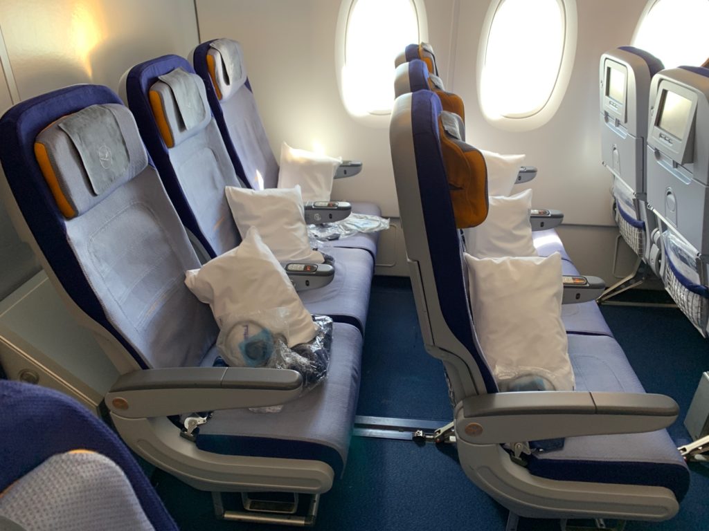 Review: Lufthansa A380 Economy Class Los Angeles To Frankfurt - Live ...