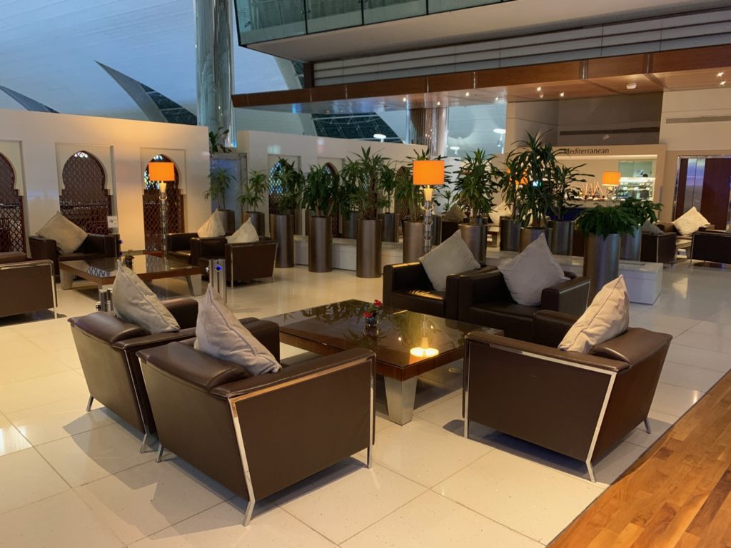 Review: Emirates First Class Lounge Dubai (B Concourse) - Live And Let ...