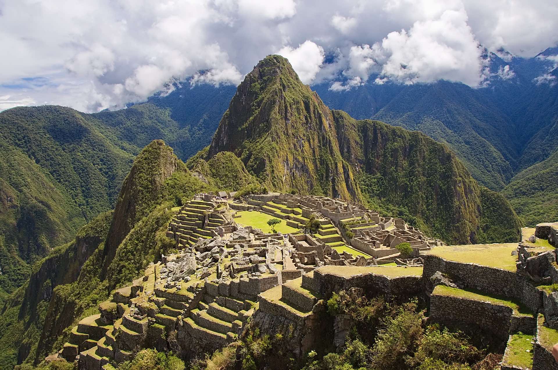 International Protests Mount Over New Machu Picchu Airport - Live and Let's Fly