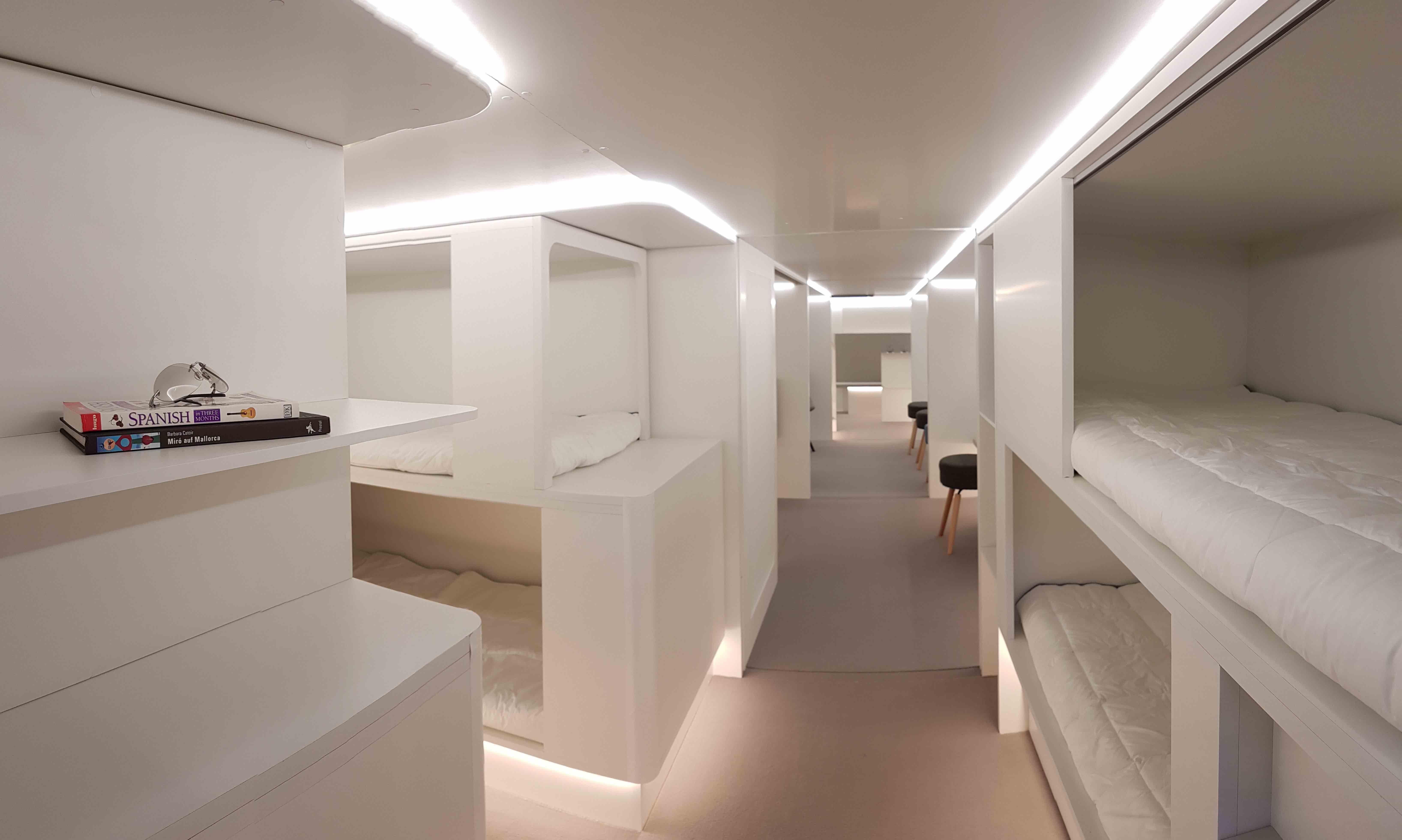 Qantas Chooses Onboard Gym Over Sleeping Pods Live And Let S Fly