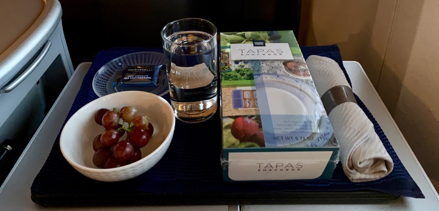 Kid's Snackbox On United Airlines - Live and Let's Fly