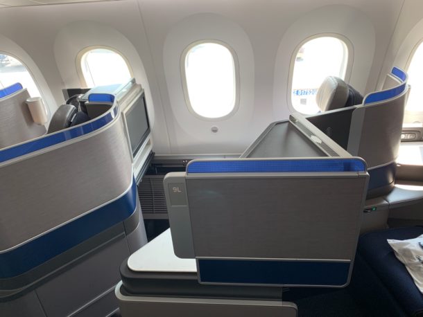 Review: United 787-10 Polaris Business Class Newark To Los Angeles ...