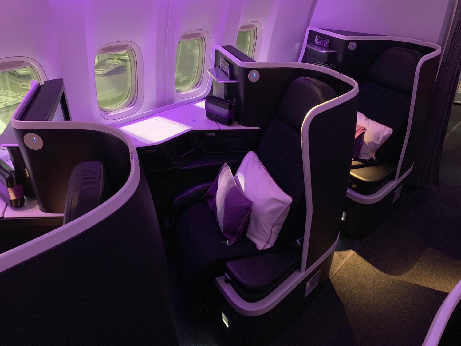 First Impressions: Virgin Australia 777-300ER Business Class - Live and ...