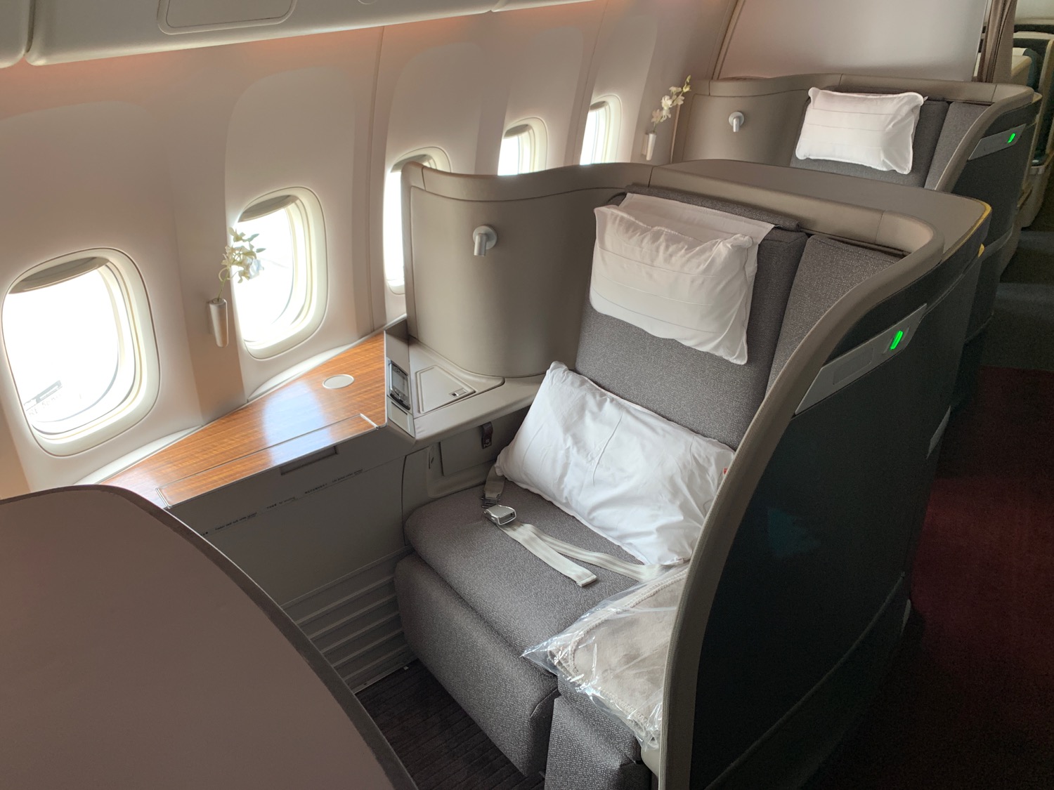 A Stunning New Cathay Pacific First Class Suite Concept Live And Lets Fly