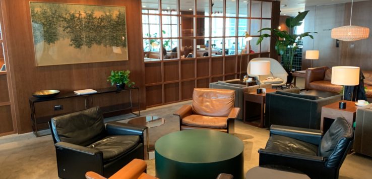 Cathay Pacific The Deck Lounge Review