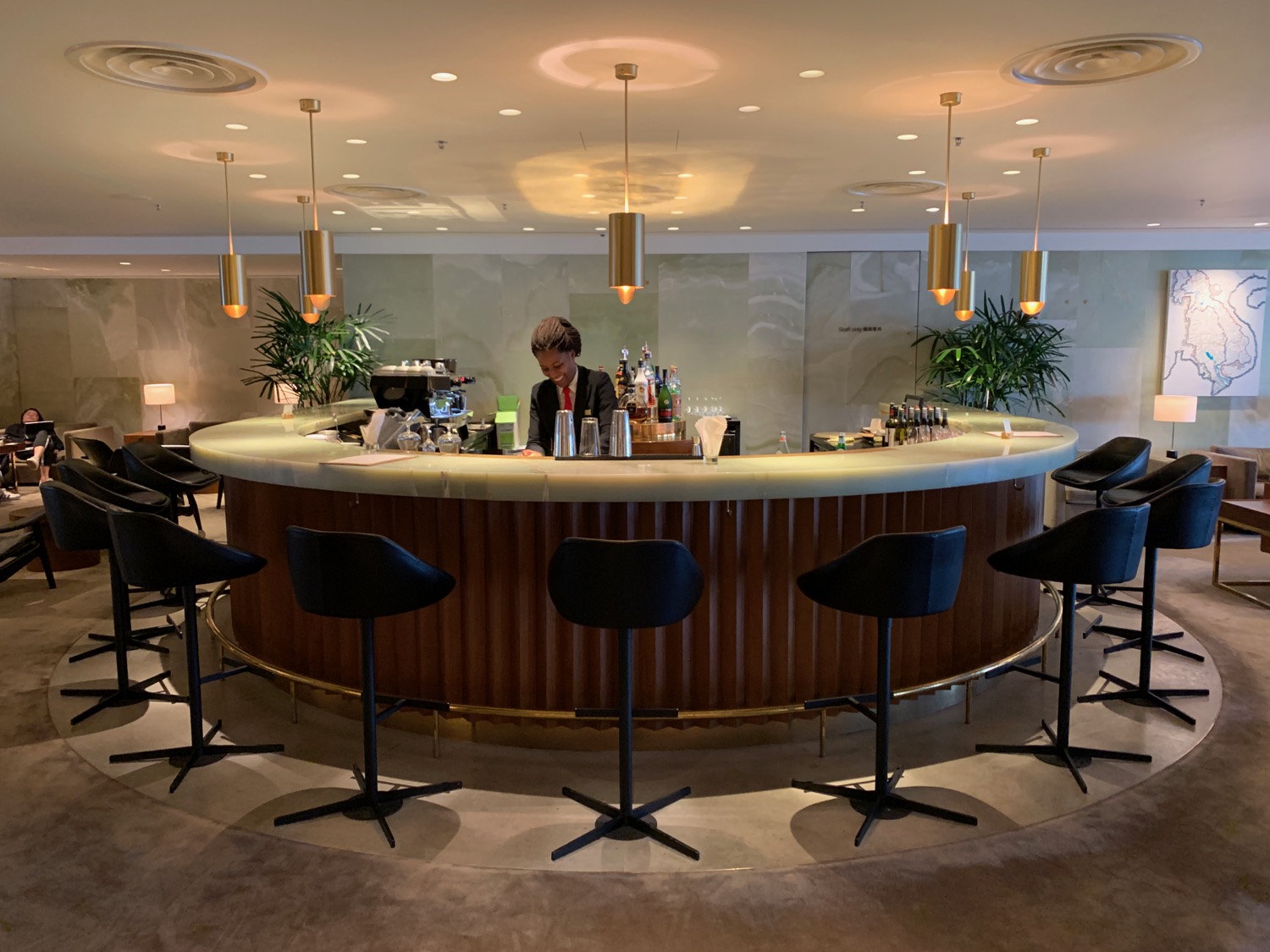 Cathay Pacific The Pier Lounge Review