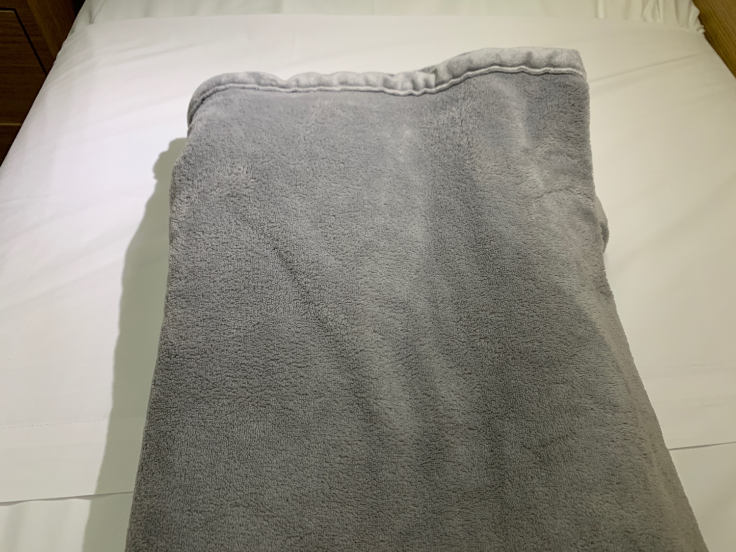 Review Sleepbox Lounge Washington Dulles (IAD) Live and Let's Fly