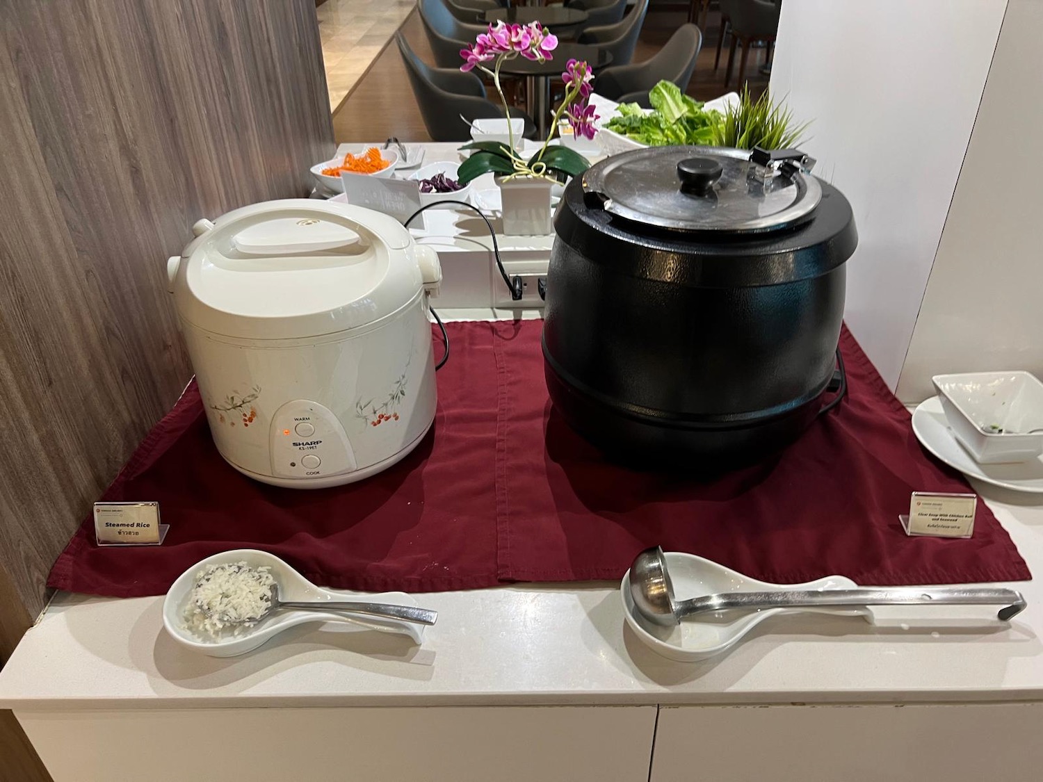 a pot and a crock pot on a table