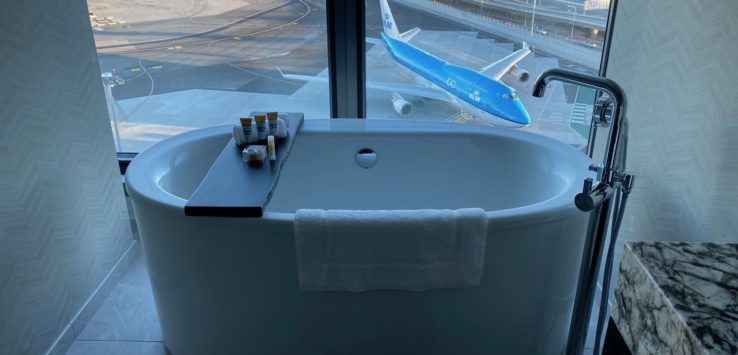 747 Bath Hyatt SFO