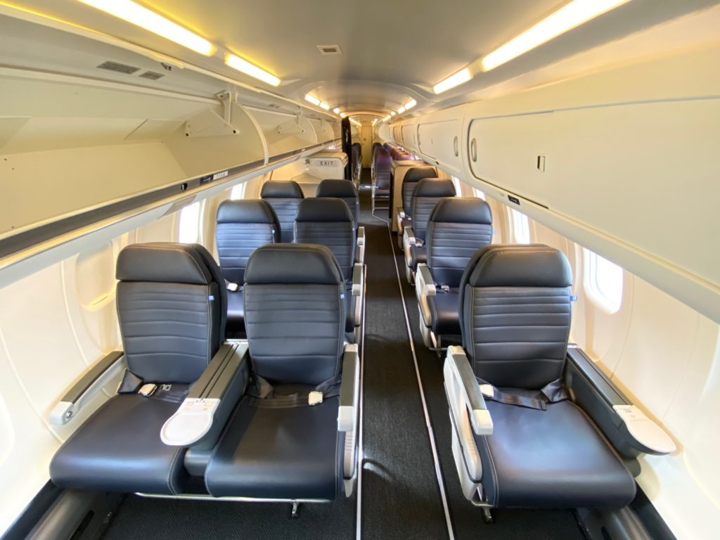 Exploring United's Swanky New CRJ-550 