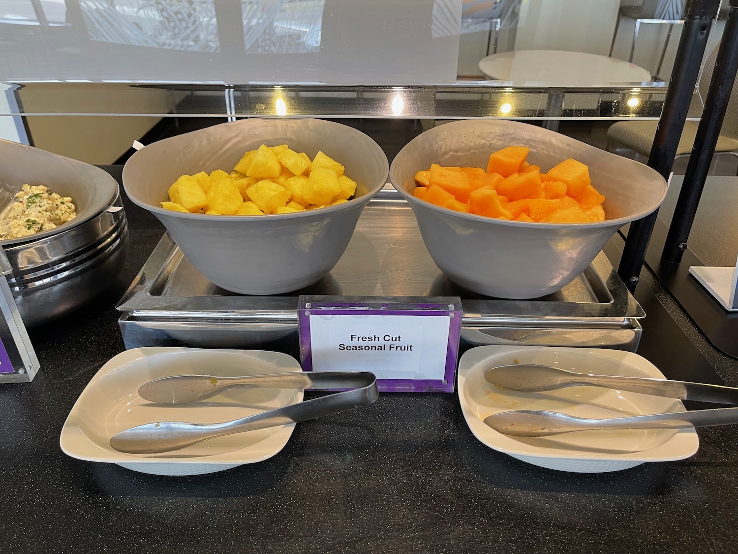 a group of bowls of fruit