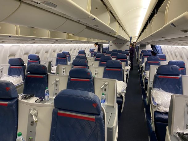 Review: Delta 767-300 Business Class Los Angeles To New York - Live and ...