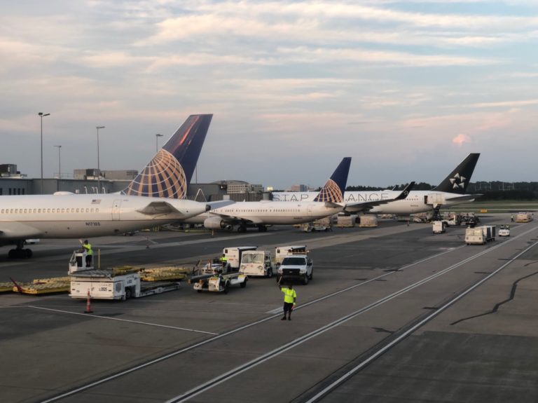 United Airlines Adds Two New Washington Dulles Routes - Live And Let's Fly