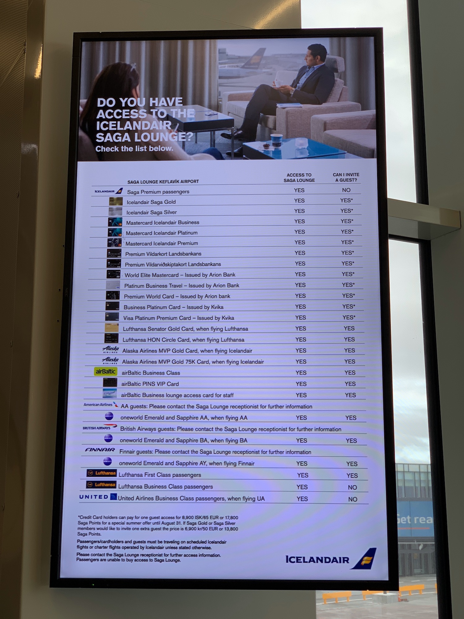 Review Icelandair Saga Lounge Keflavík (KEF) Live and Let's Fly