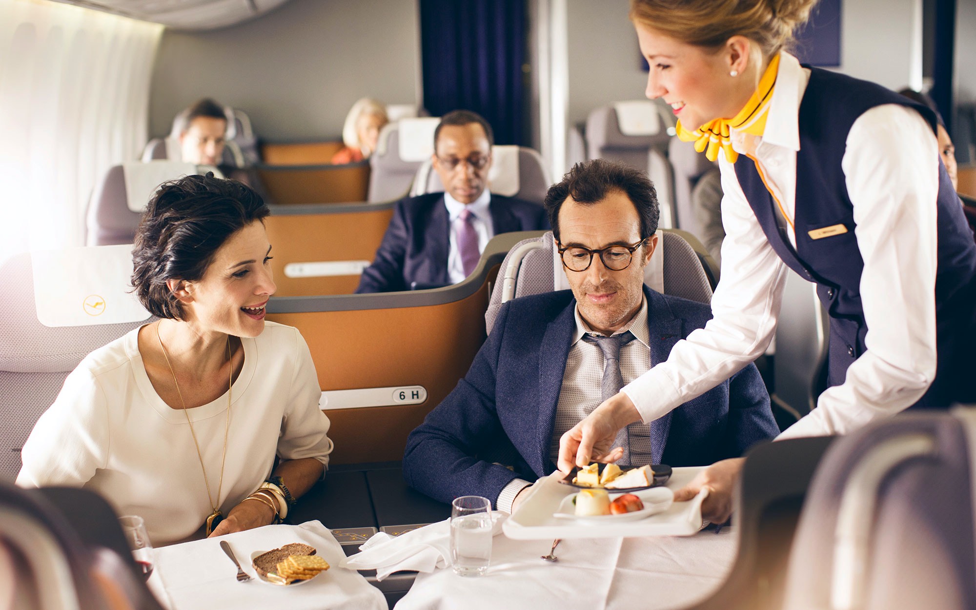 Learn how you can bid for an upgrade on your next Lufthansa flight. 