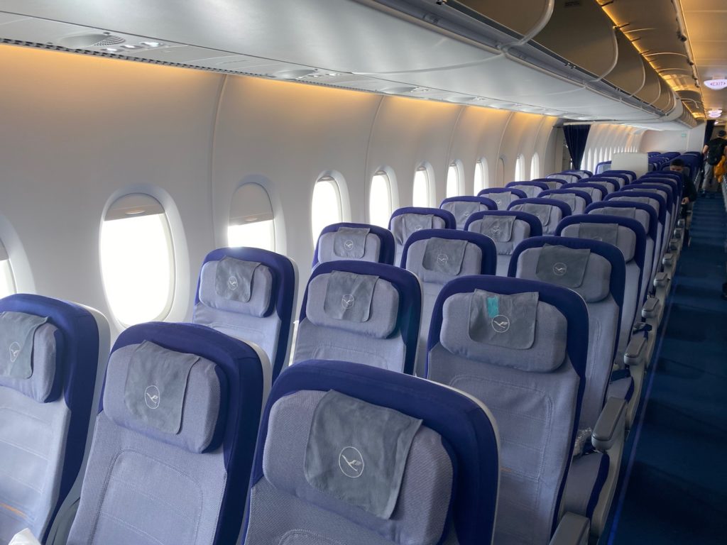 Lufthansa Has Really Hit Rock Bottom In Economy Class - Live and Let's Fly