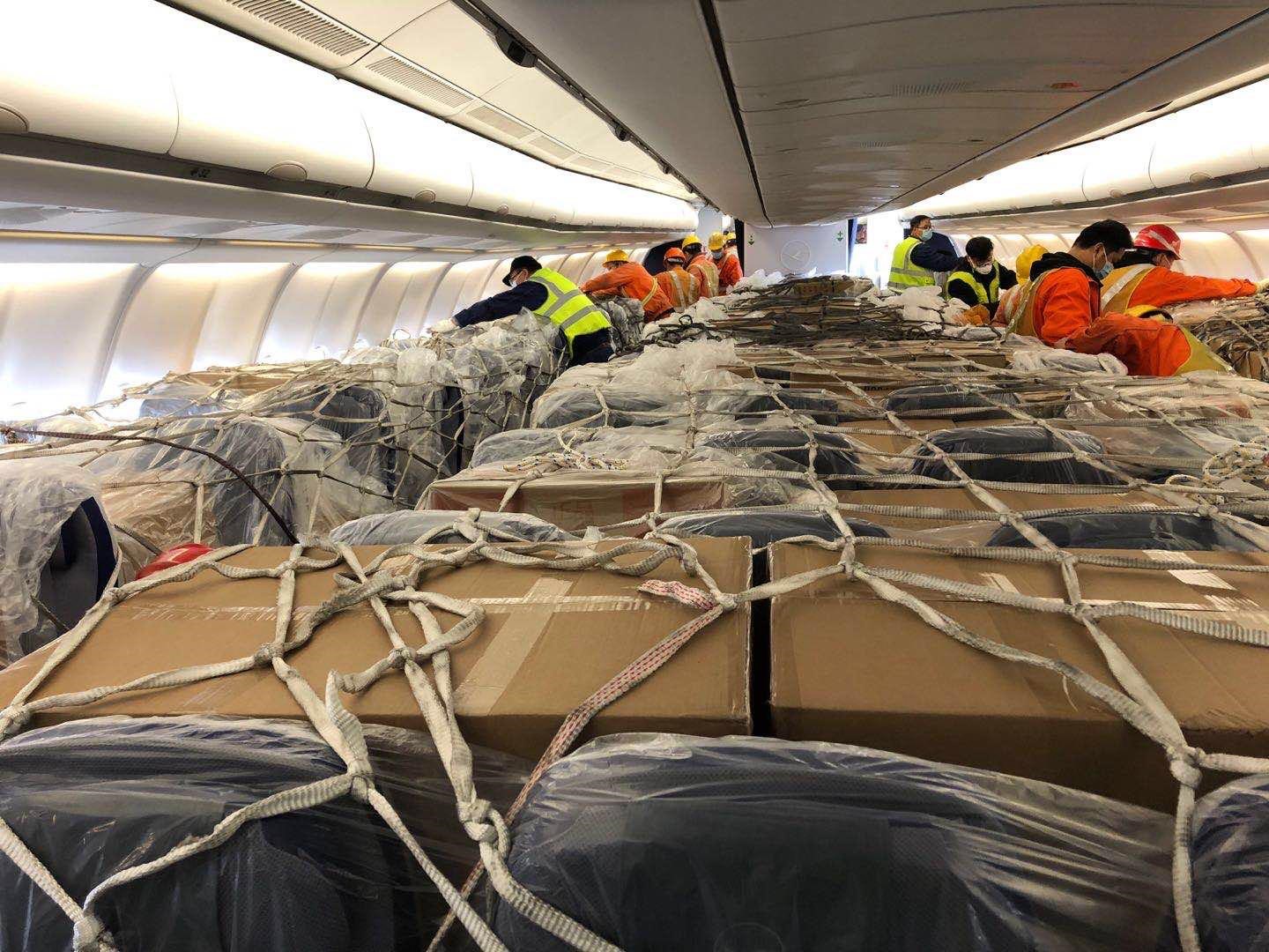 Lufthansa Converts Passenger Aircraft Into Cargo Plane For Special Mission Live And Let S Fly