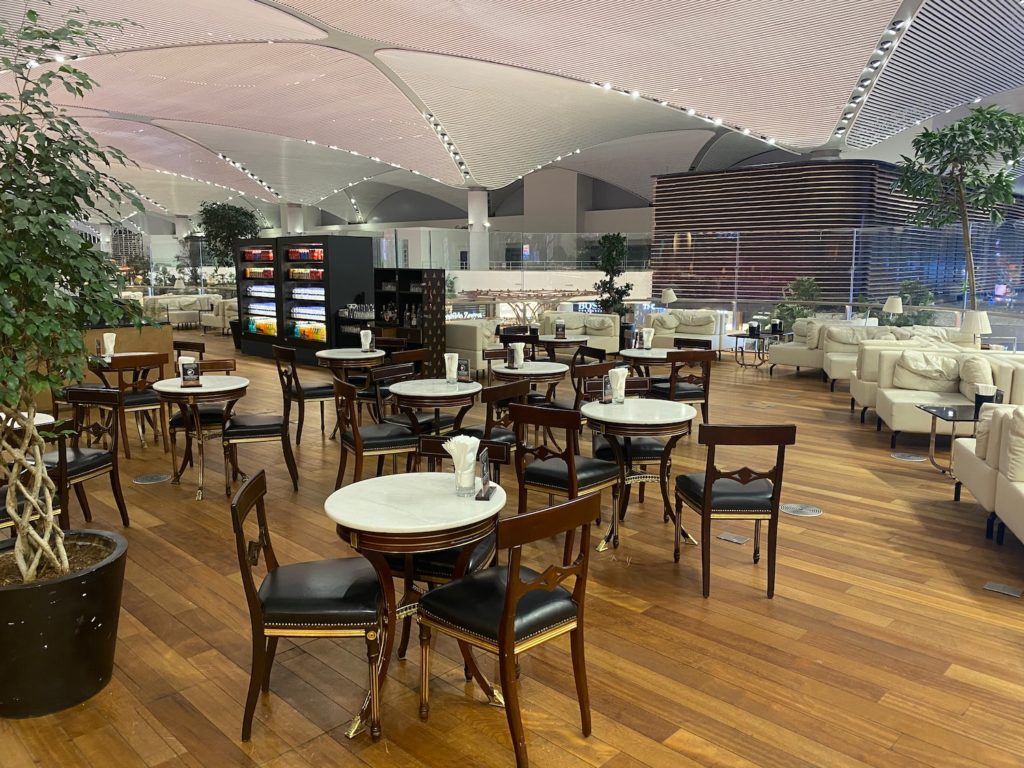 Review: Turkish Airlines Business Lounge Istanbul (IST) - Live and Let ...