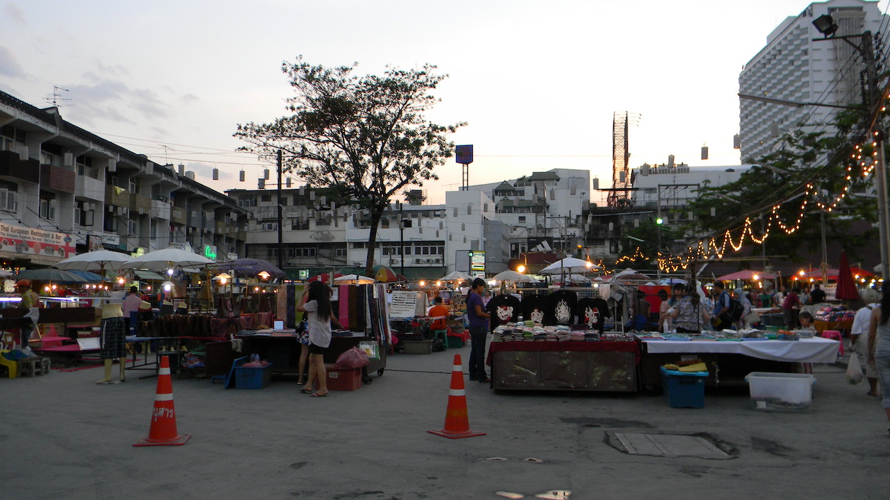 Chiang Mai night market
