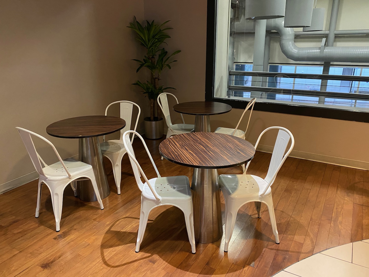 a table and chairs in a room